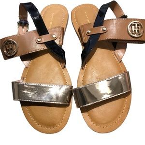 Women’s sandals